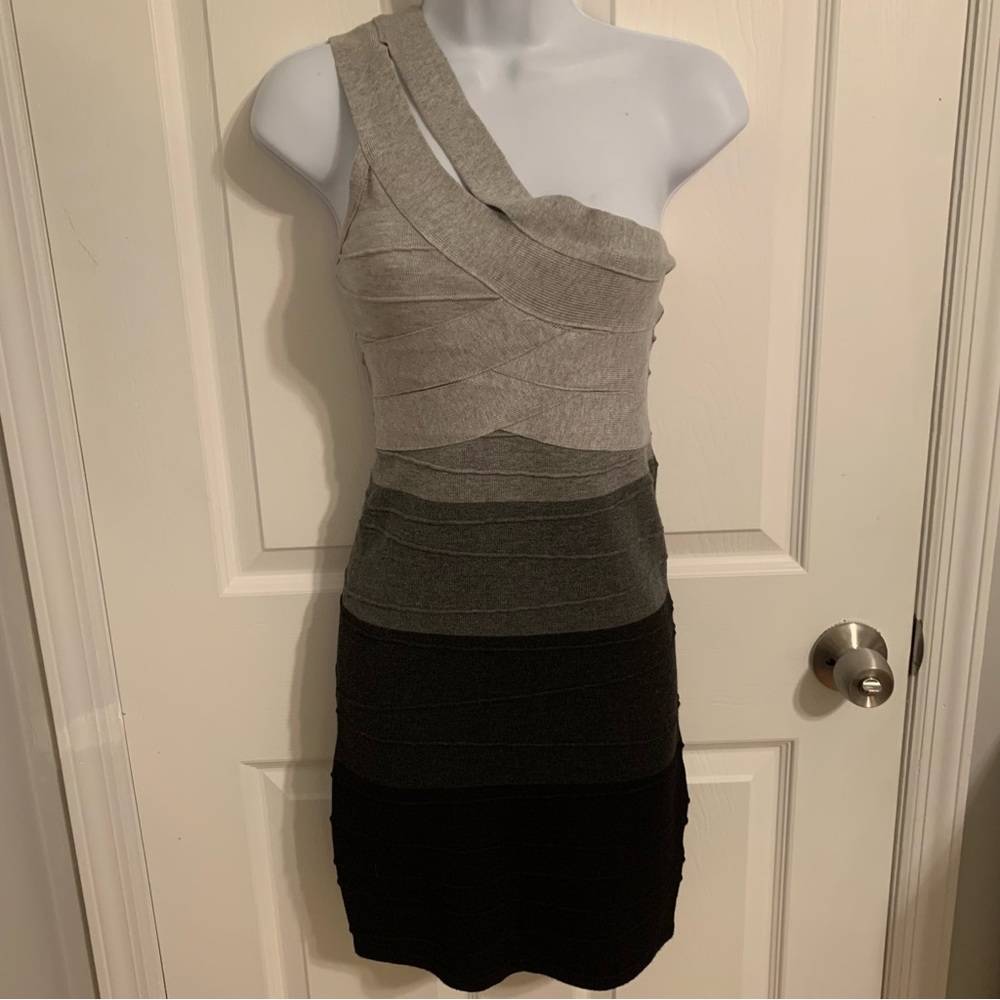 One shoulder dress
